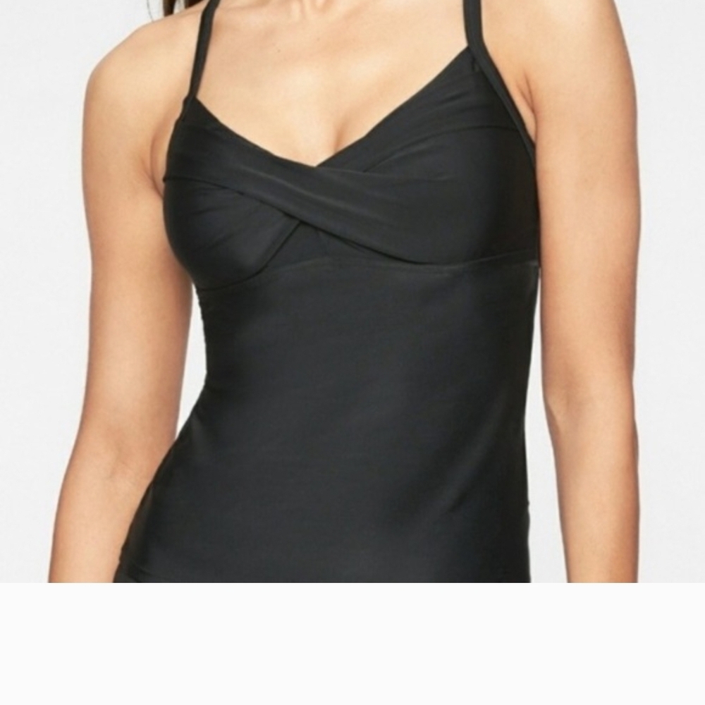 Athleta Twister Tankini Size 36 D/DD